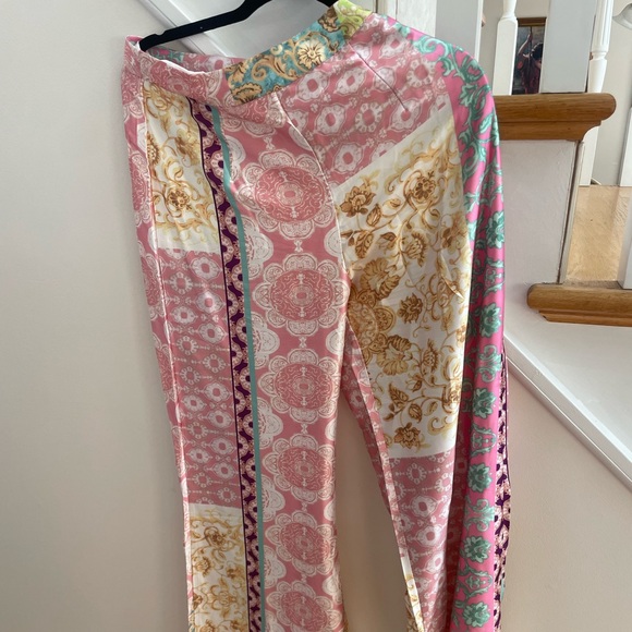 LUXXEL gorgeous print set! Size small - Picture 5 of 6